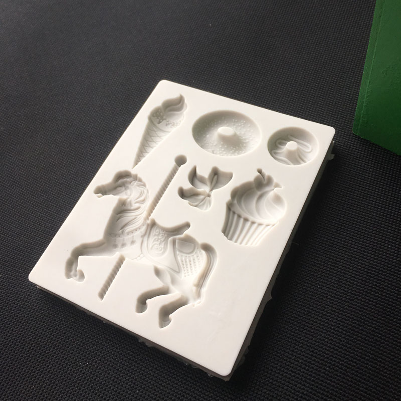 Trojan horse ice cream doughnu - Donut Mold Silicone のレビューと価格