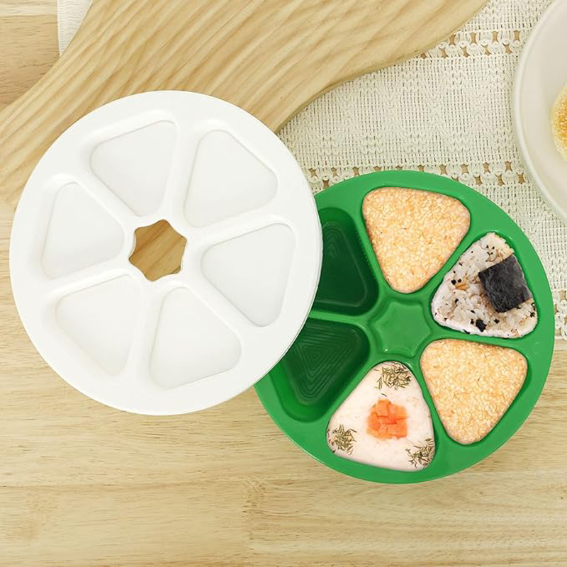 6 in 1 Sushi Maker Box Onigiri - Spring Roll Wrapper のレビューと価格